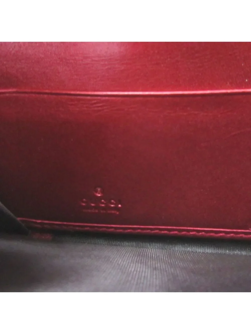 Gucci Interlocking G Lovely Heart Leather Metallic Red Zip Around Wallet